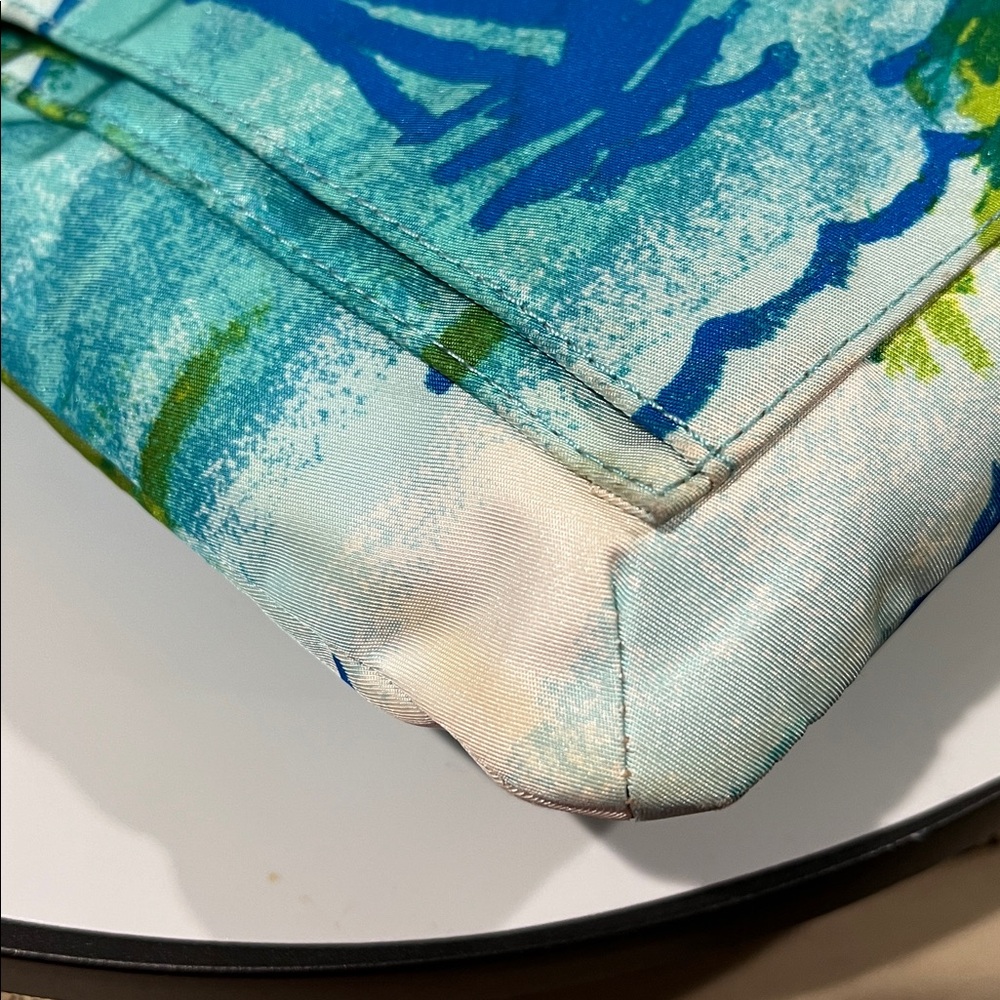 Coach Crossbody Bag with Sailboat Island Design EUC - Picture 12 of 15